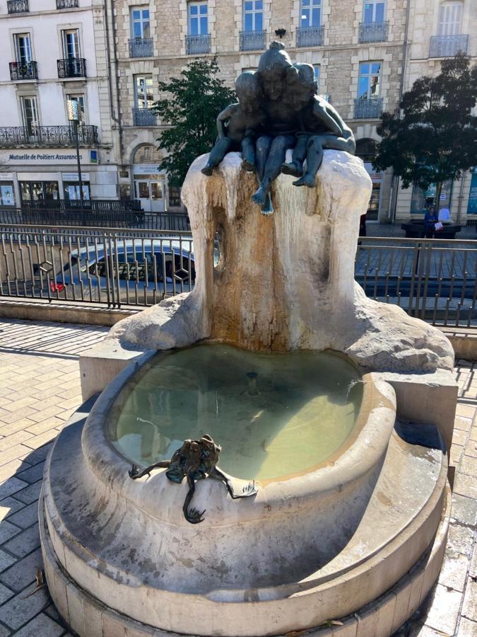 Rempart Tivoli Coeur De Ville Дижон Екстериор снимка